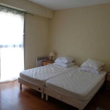 Sleeps 4 Wifi Cannes
